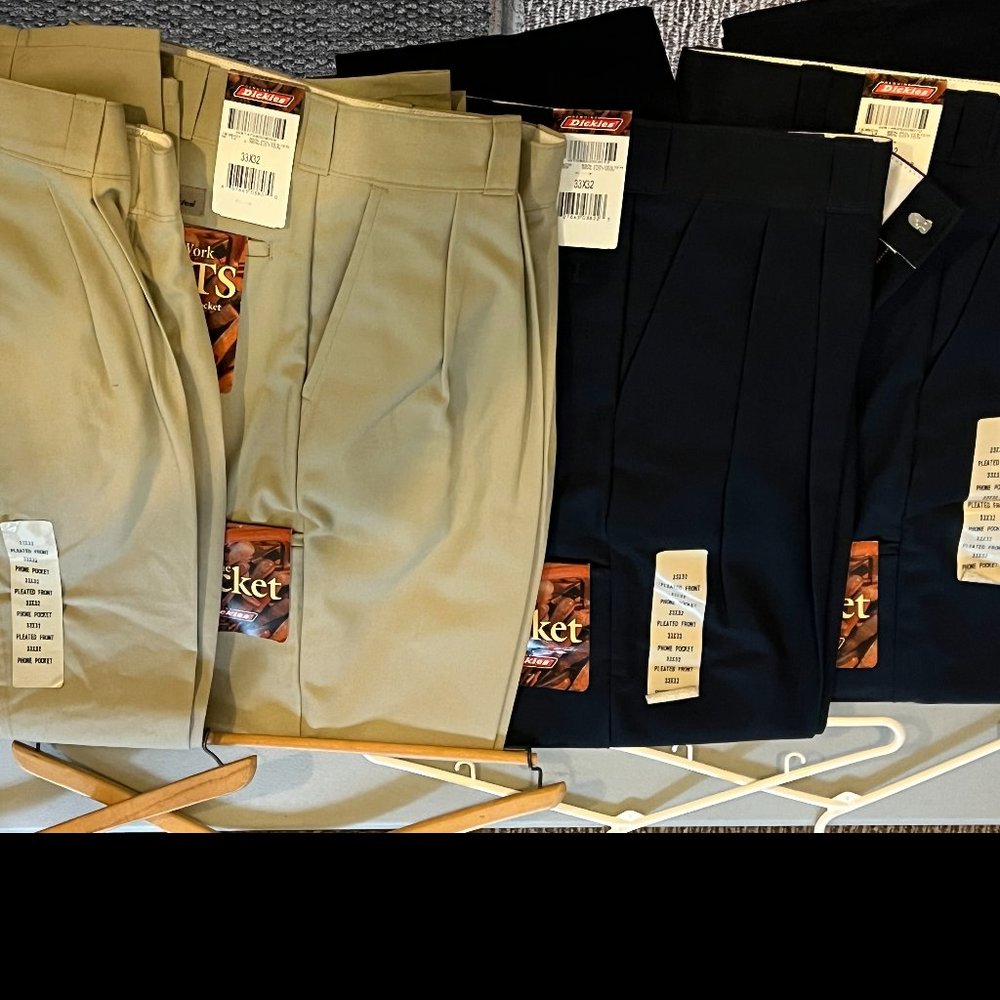 Dickies Pleated Work Pants with Cell Phone Pocket